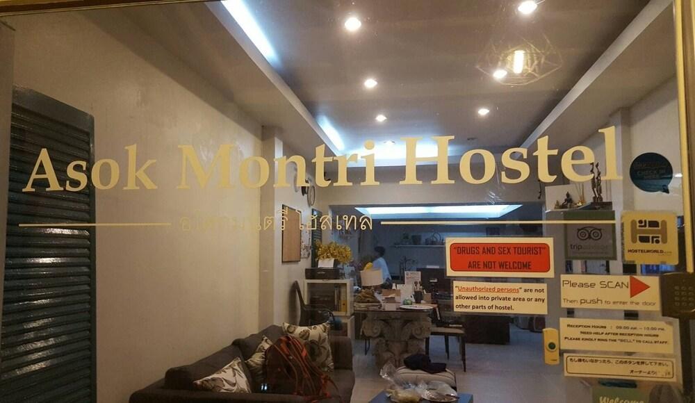 Asok Montri Hostel Bangkok Dış mekan fotoğraf